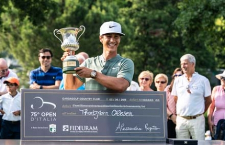 Thorbjorn Olesen premiato